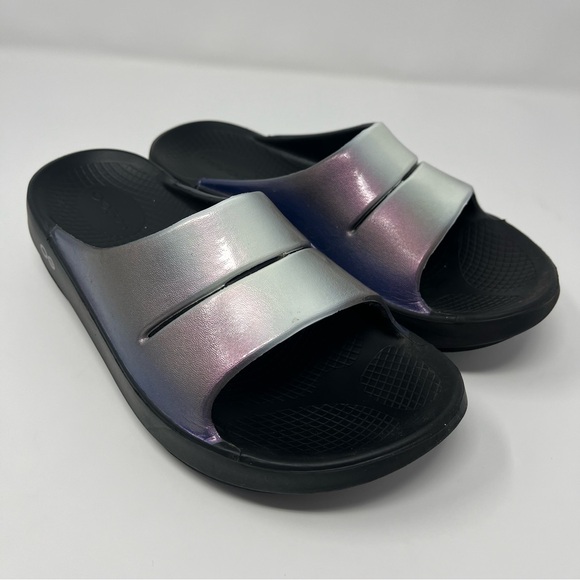 OOFOS Shoes - Oofas OOAHH Luxe Slide Sandals Frost Women’s Size 7 Recovery